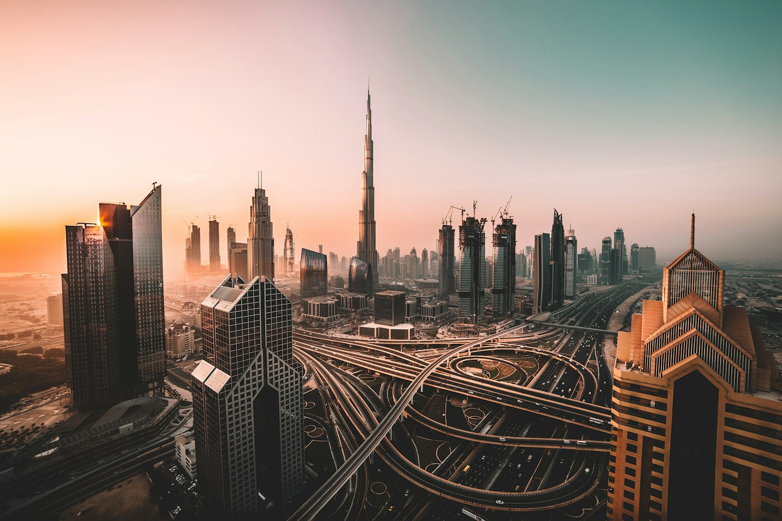 The UAE introduced flexible new visit-visa options in 2026.