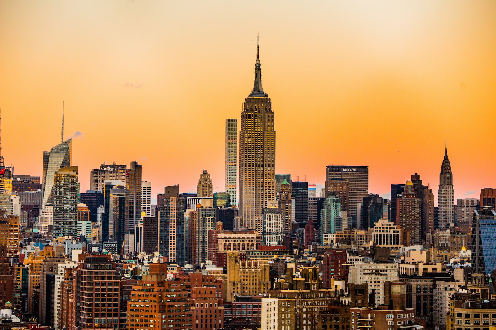 The USA B-1/B-2 visa covers both business visits and tourism.